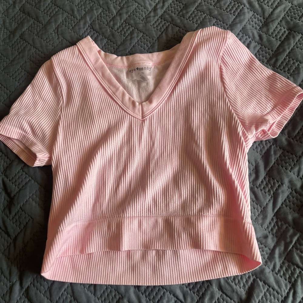 Eye candy Soft Pink Ribbed V-Neck Crop Top